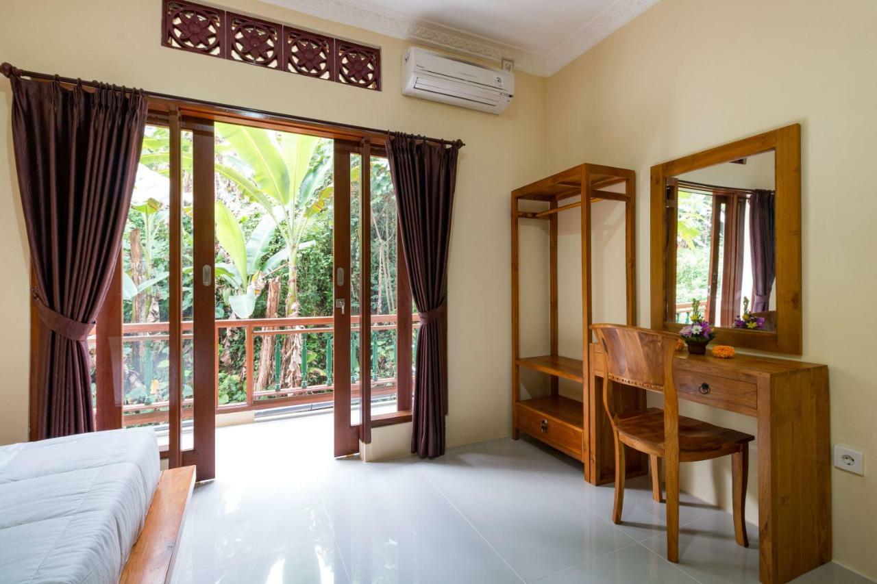 Alam Pangkung Ubud Bagian luar foto